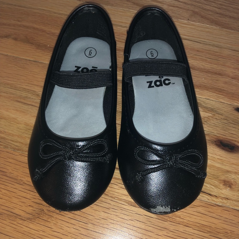 Basic Flats - Picture 2 of 6